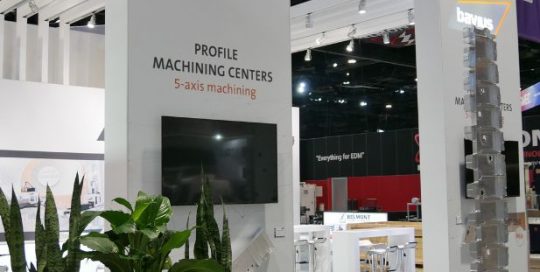 Bavius Messestand auf der IMTS